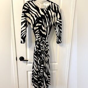 HUGO BOSS MIDI DRESS